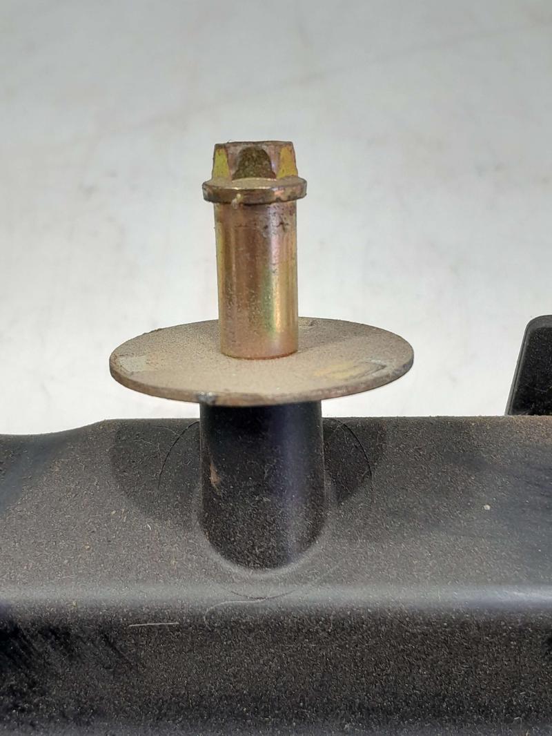 2006 Nissan Xterra Valve Cover