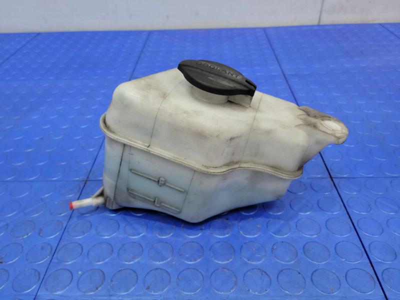 2016 Kia Sedona Coolant Recovery Bottle