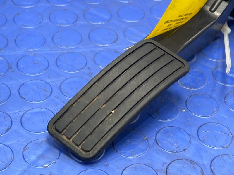 2015-2019 Subaru Legacy Outback Accelerator Pedal Genuine OEM Part 36010AL090