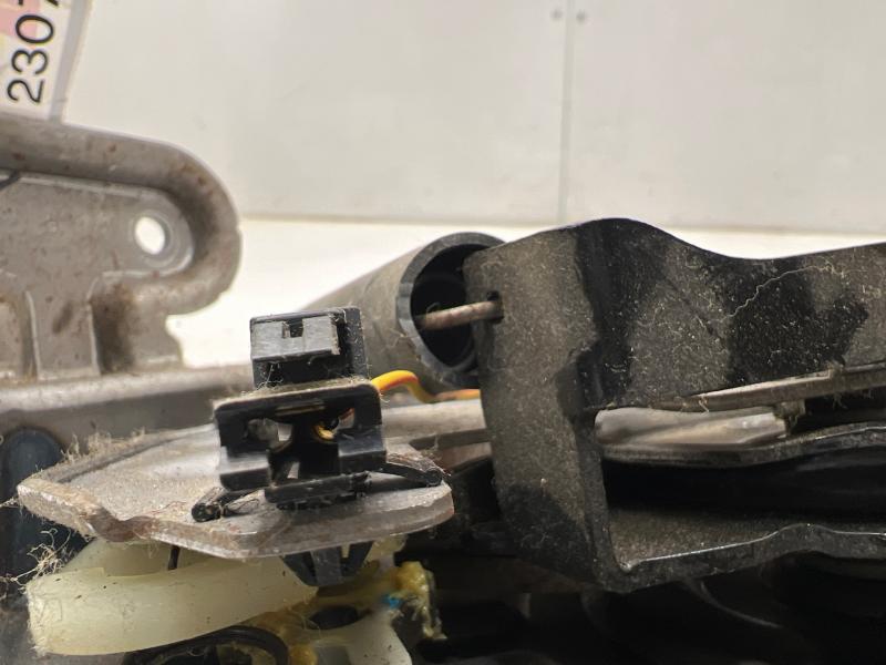 2011 - 2014 Hyundai Sonata 2.4L Parking Brake Pedal Assembly OEM 59700-3S000