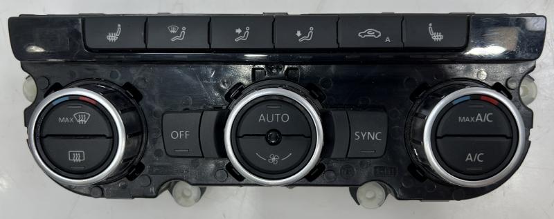 2013 Volkswagen Passat Heater A/C Control