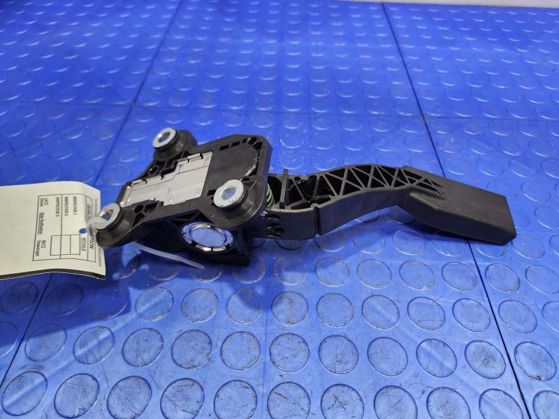 2015 Honda Fit Pedal Assembly