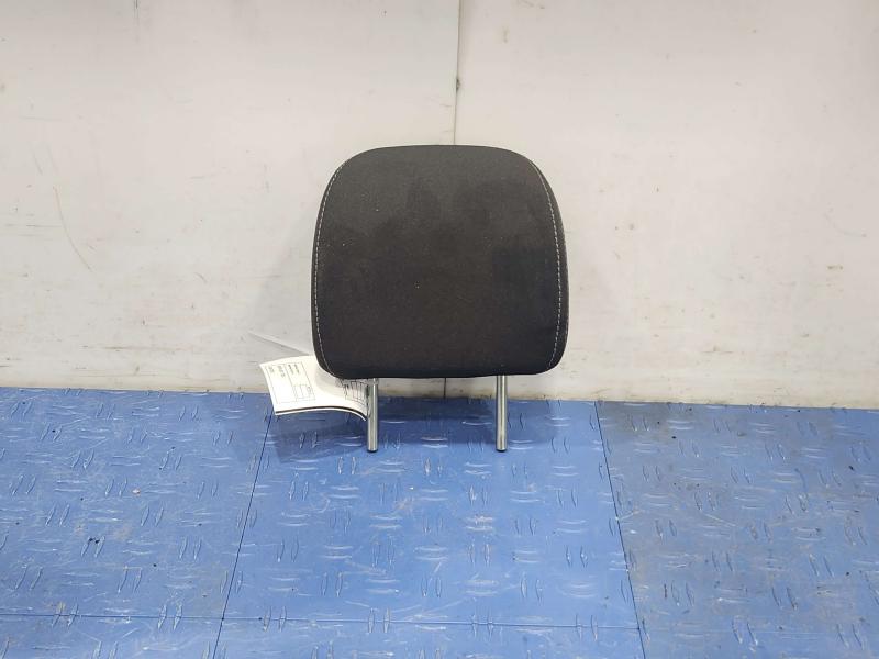 2015 Subaru Forester Headrest