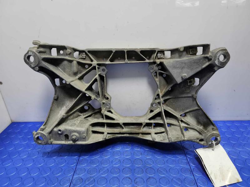 2017-2021 Audi Q7 Automatic Transmission Crossmember Genuine OEM 4M0399263P