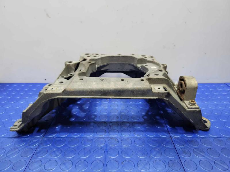 2017-2021 Audi Q7 Automatic Transmission Crossmember Genuine OEM 4M0399263P