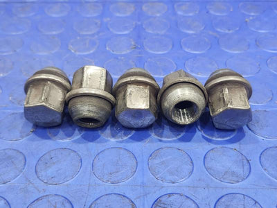 2014 Dodge Challenger Lug Nuts
