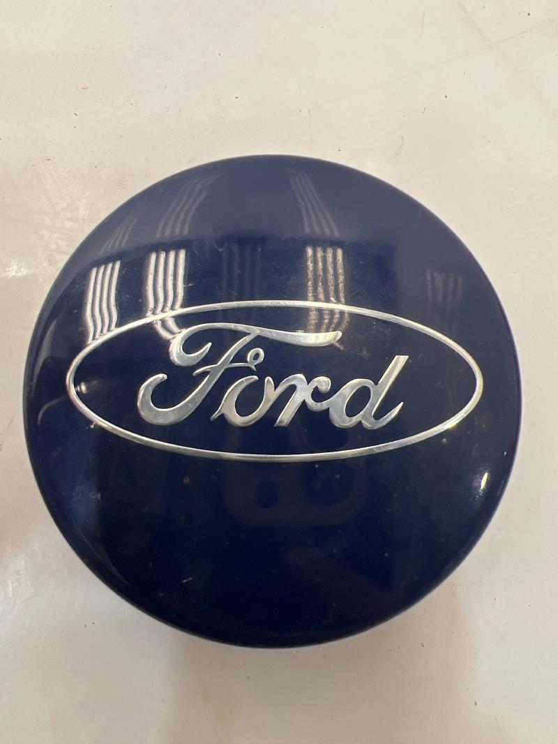 2019 Ford EcoSport Center Cap