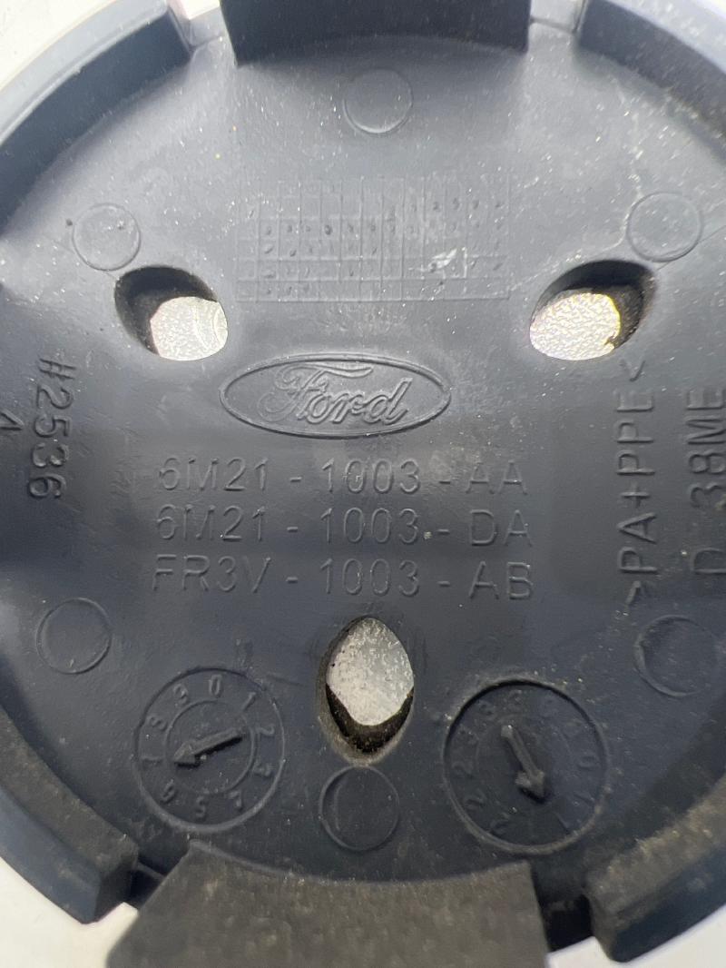 2019 Ford EcoSport Center Cap
