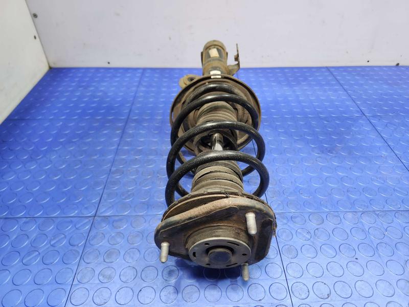 2013 Toyota Prius Strut Assembly