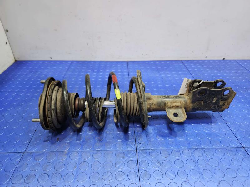 2013 Toyota Prius Strut Assembly