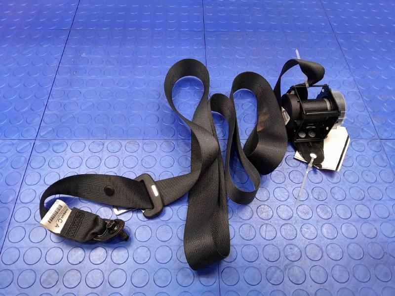 2022 Nissan Versa Rear Seat Belt