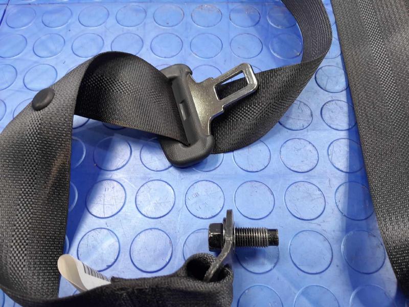 2022 Nissan Versa Rear Seat Belt
