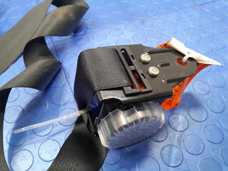 2022 Nissan Versa Rear Seat Belt