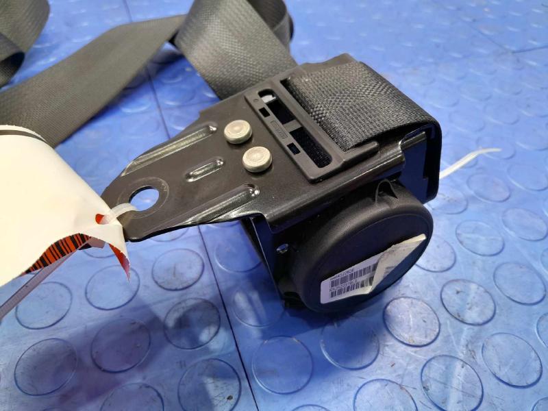 2022 Nissan Versa Rear Seat Belt