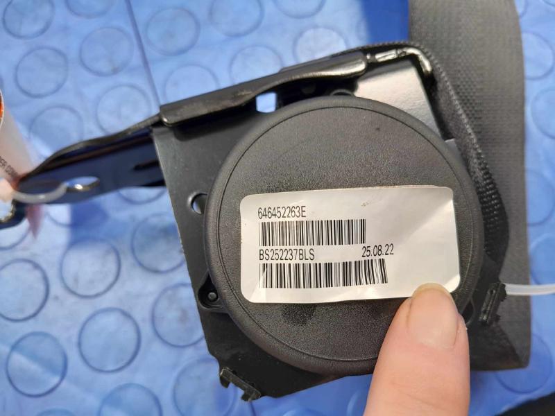 2022 Nissan Versa Rear Seat Belt