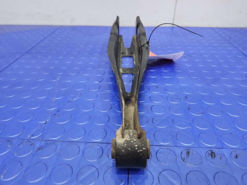 2020 Subaru Forester Lower Control Arm Rr
