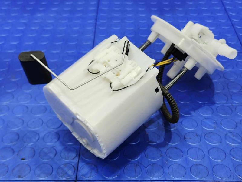 2017-2025 Cadillac XT5 AWD Tank Mounted Fuel Pump Assembly OEM 84479077