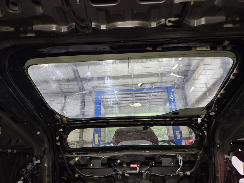 2010 Toyota Prius Back Glass/Window