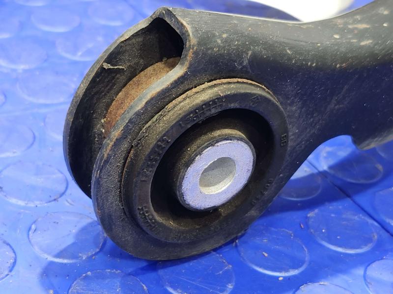 2014 Jeep Grand Cherokee Upper Control Arm Front