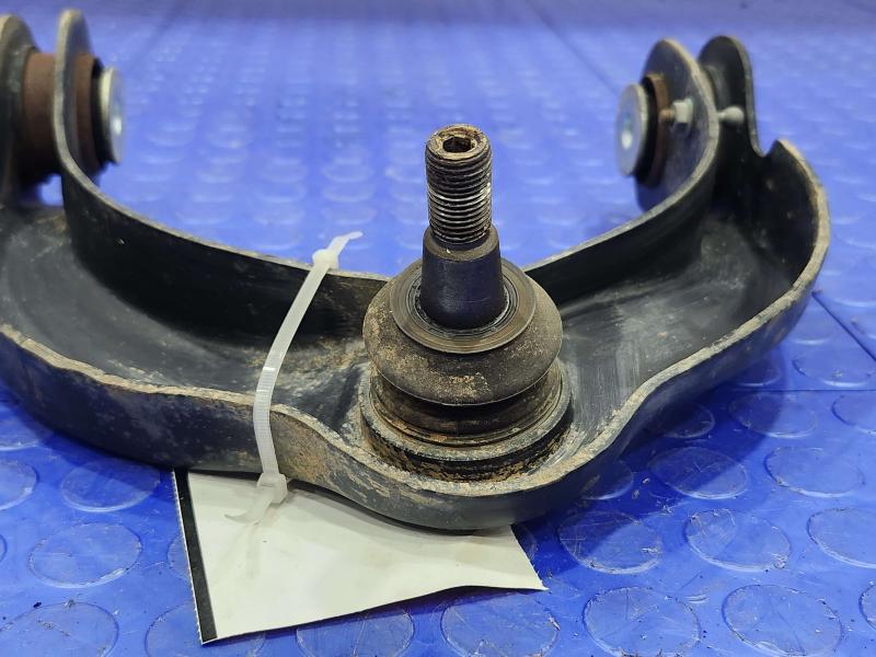 2014 Jeep Grand Cherokee Upper Control Arm Front