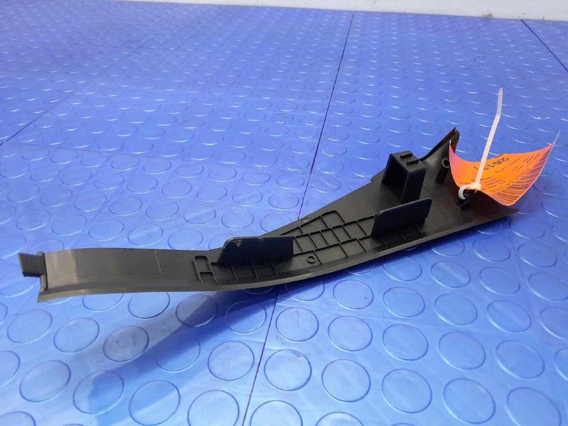 2015-2019 LINCOLN MKC FRONT RIGHT SIDE MIDDLE A PILLAR COVER TRIM EJ7B-S026A22-ADW