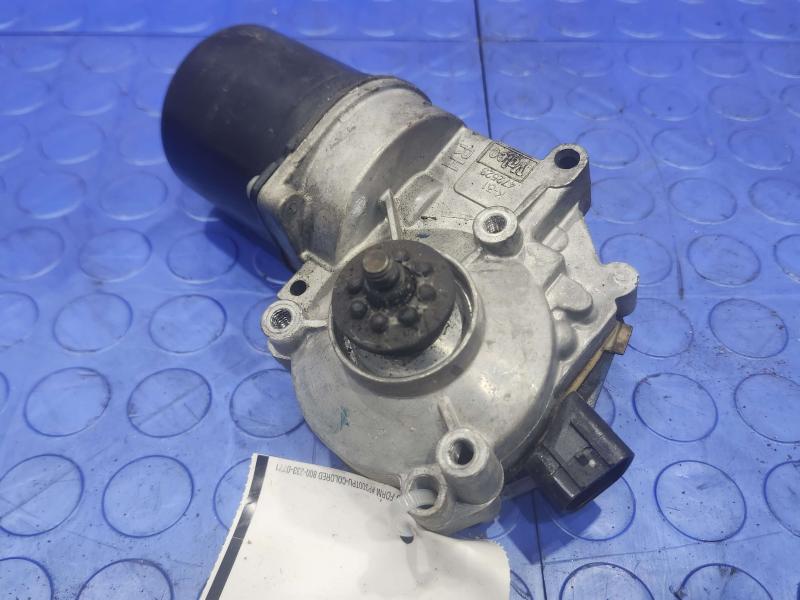 2014 Chevrolet Silverado 1500 Wiper Motor Front