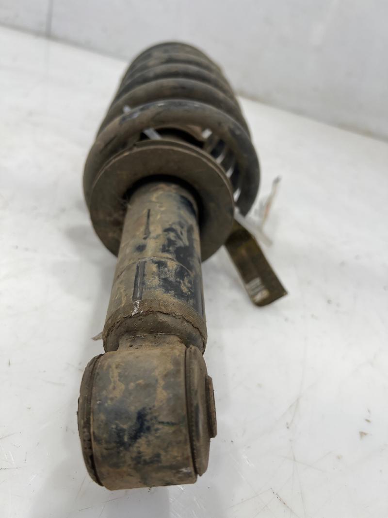 2007 - 2017 Jeep Patriot Rear Strut Assembly Left or Right Side OEM 5168163AD ,RH