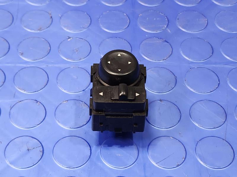 2022 Nissan Altima Door Switch Front