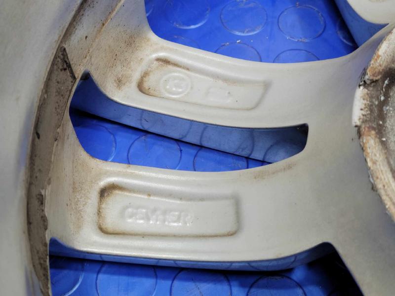 2015 Volkswagen Tiguan Wheel