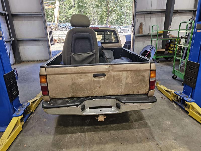 1998 Toyota Tacoma Wiper Arm