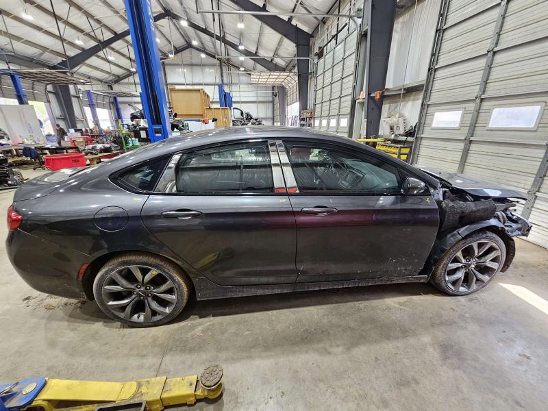 2015 Chrysler 200 Muffler