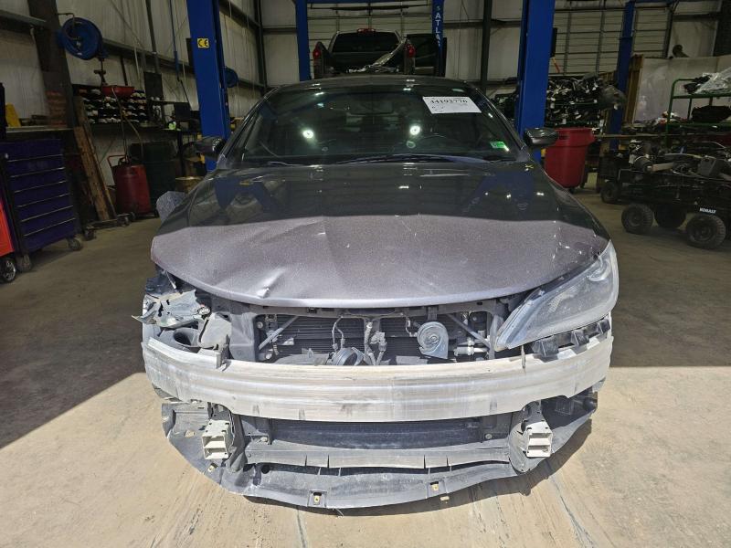 2015 Chrysler 200 Rear Door