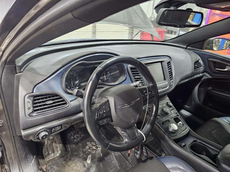 2015 Chrysler 200 Wheel