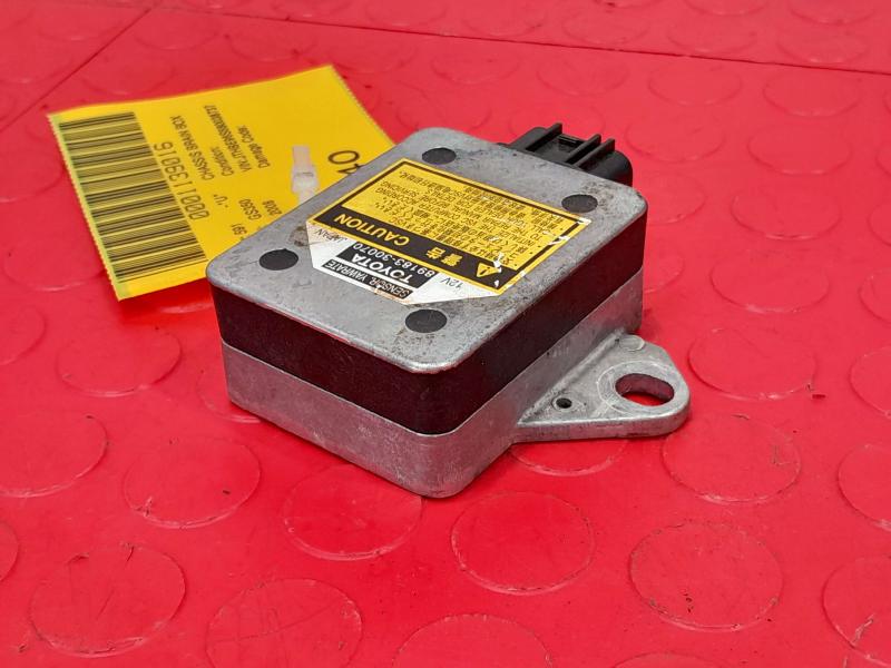 2006-2011 Lexus GS300 GS350 Yaw Rate Stability Control Module OEM 89183-30070