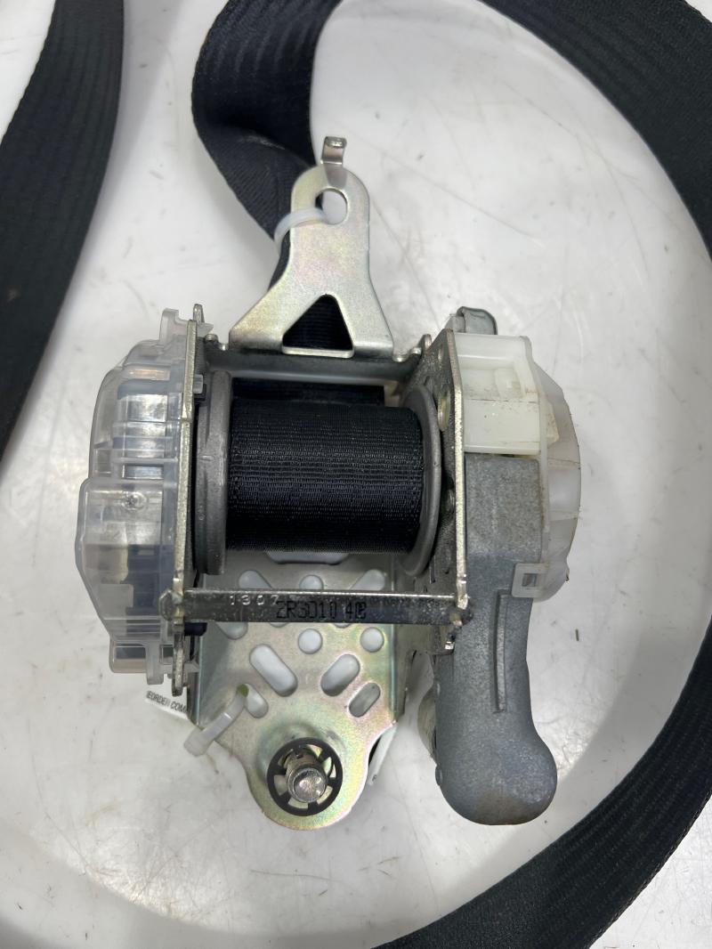 2014 Subaru Forester Front Seat Belt