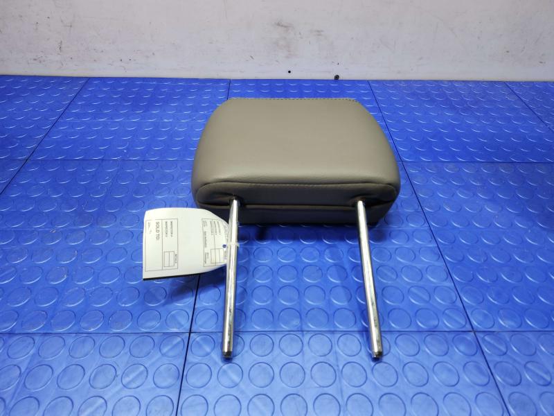 2015 Ford F-150 Headrest