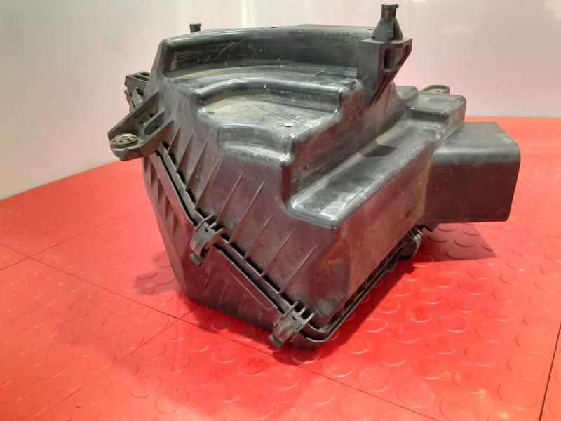 2013-2018 Nissan Altima 2.5L Engine Air Cleaner Box Assembly OEM 165003TA0C