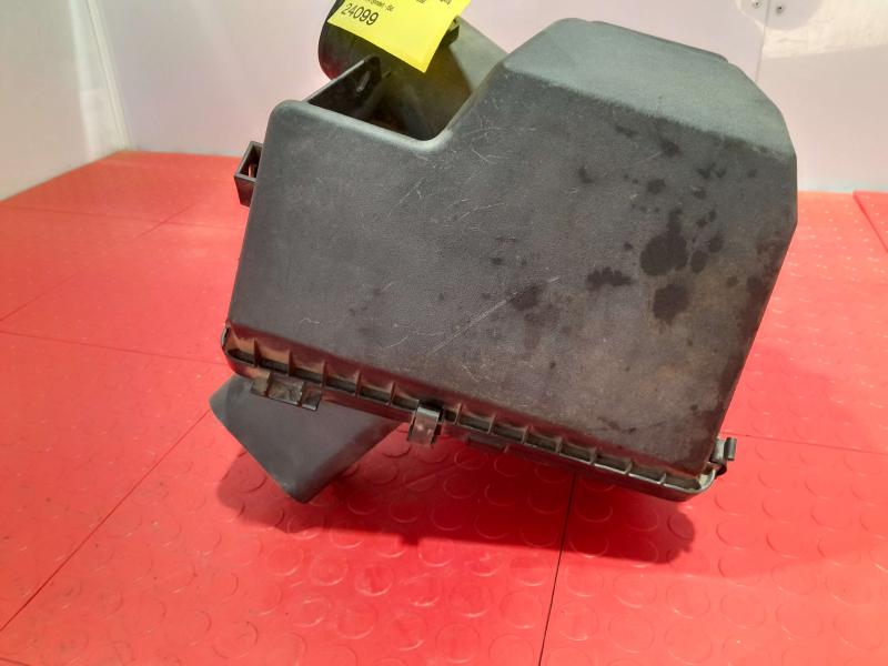 2013-2018 Nissan Altima 2.5L Engine Air Cleaner Box Assembly OEM 165003TA0C