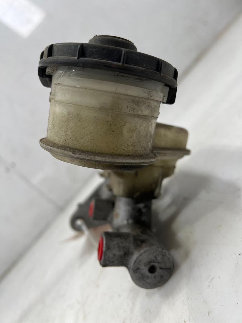 2009 - 2015 Honda Pilot Brake Master Cylinder Assembly OEM 46100SZAA01
