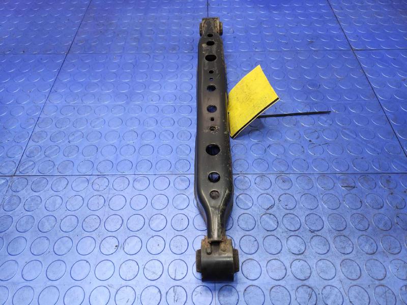 2016 Nissan Rogue Lower Control Arm Rr