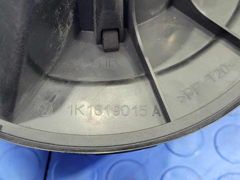 2009 Volkswagen Tiguan Blower Motor