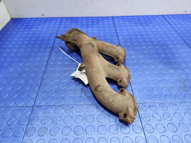 2010 Dodge Challenger Exhaust Manifold