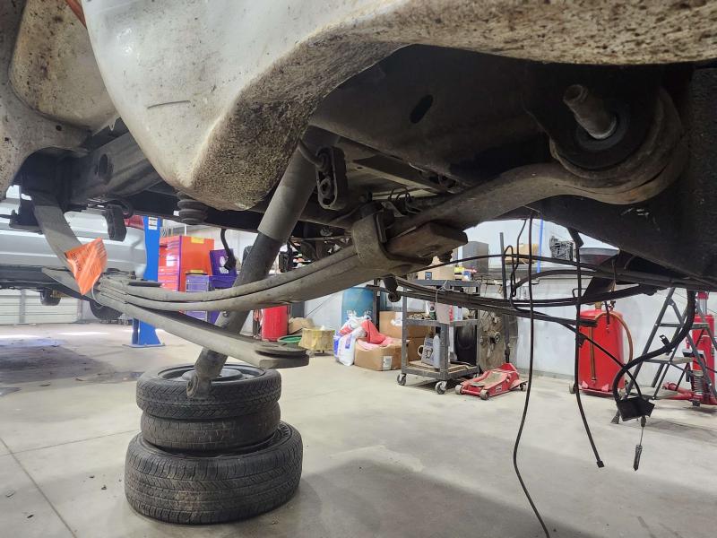 2016 Chevrolet Silverado 1500 Leaf Spring Rear