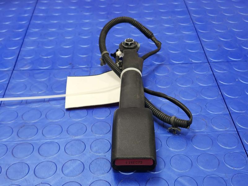 2013 Infiniti FX35 Front Seat Belt