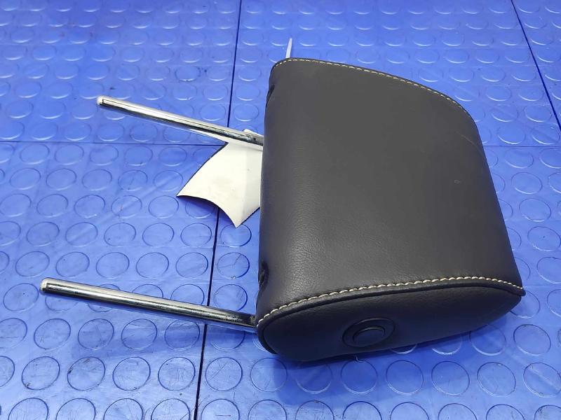 2014 Ford Mustang Headrest