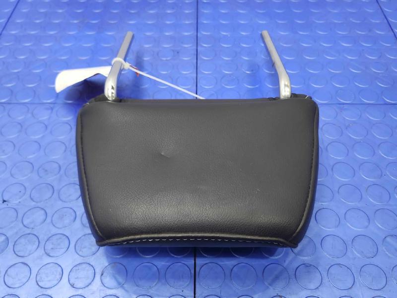 2014 Ford Mustang Headrest