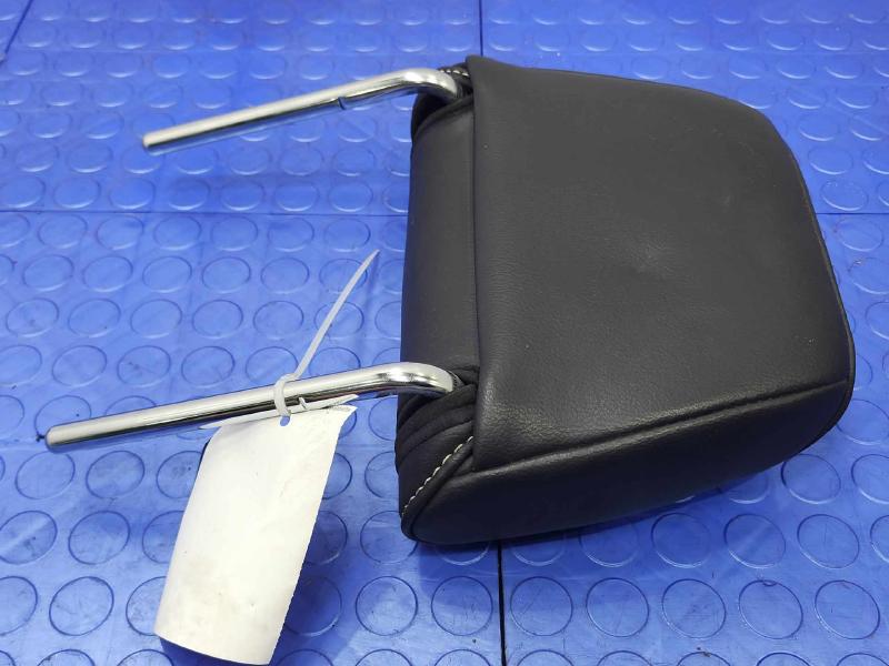 2014 Ford Mustang Headrest