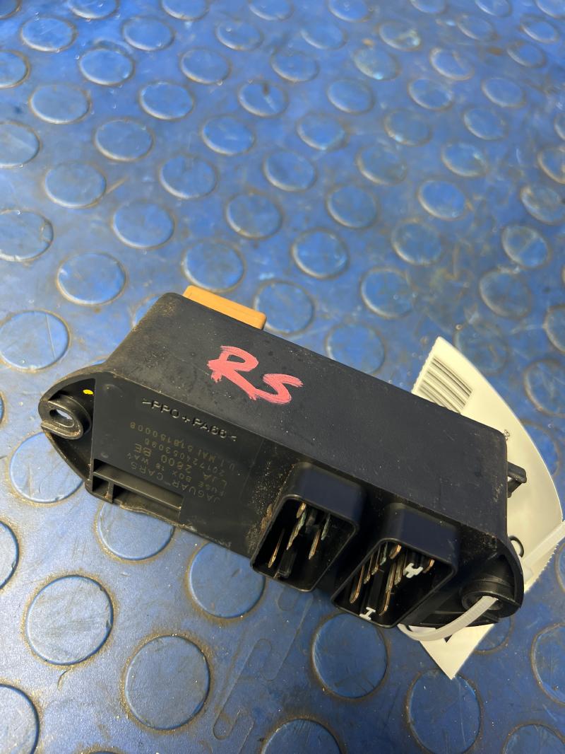 1997 Jaguar XK8 Cabin Fuse Box
