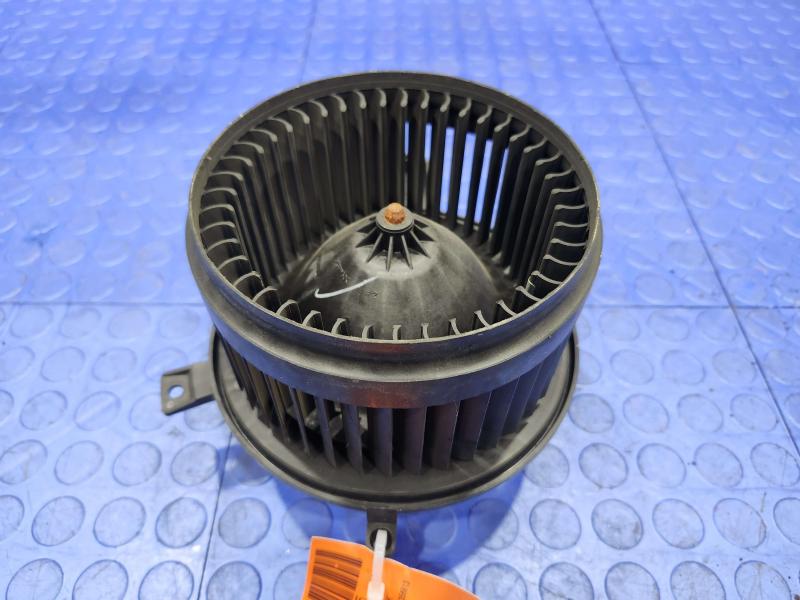 2014 Jeep Grand Cherokee Blower Motor