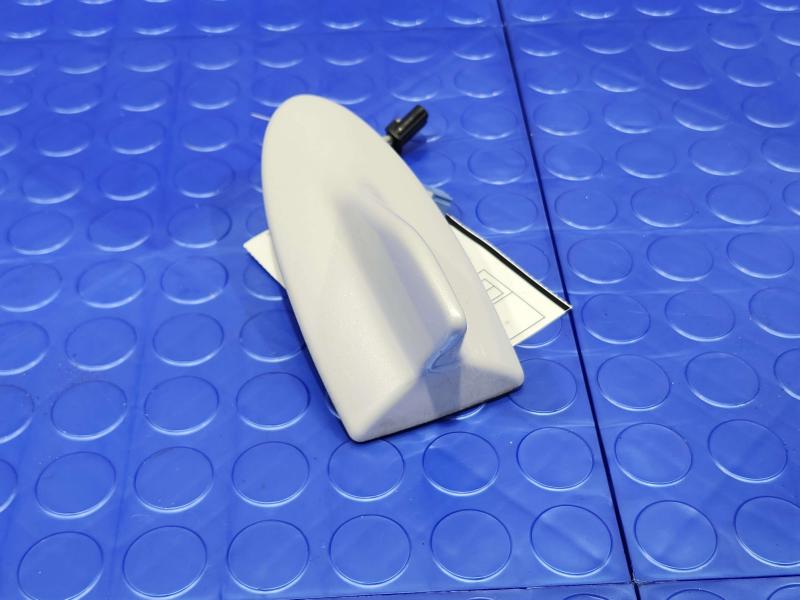2008 Lexus LS 460 Antenna